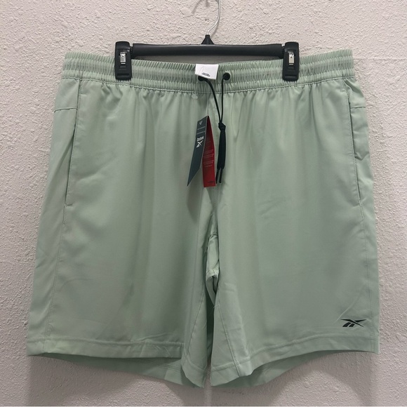 Reebok Mens Workout Ready Woven Athletic Shorts in Light Sage NWT XL - Picture 1 of 4